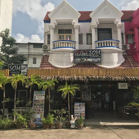 Som Guesthouse Patong Dış mekan fotoğraf