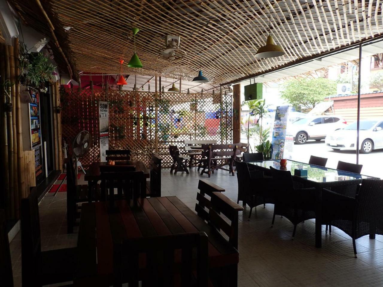 Som Guesthouse Patong Dış mekan fotoğraf