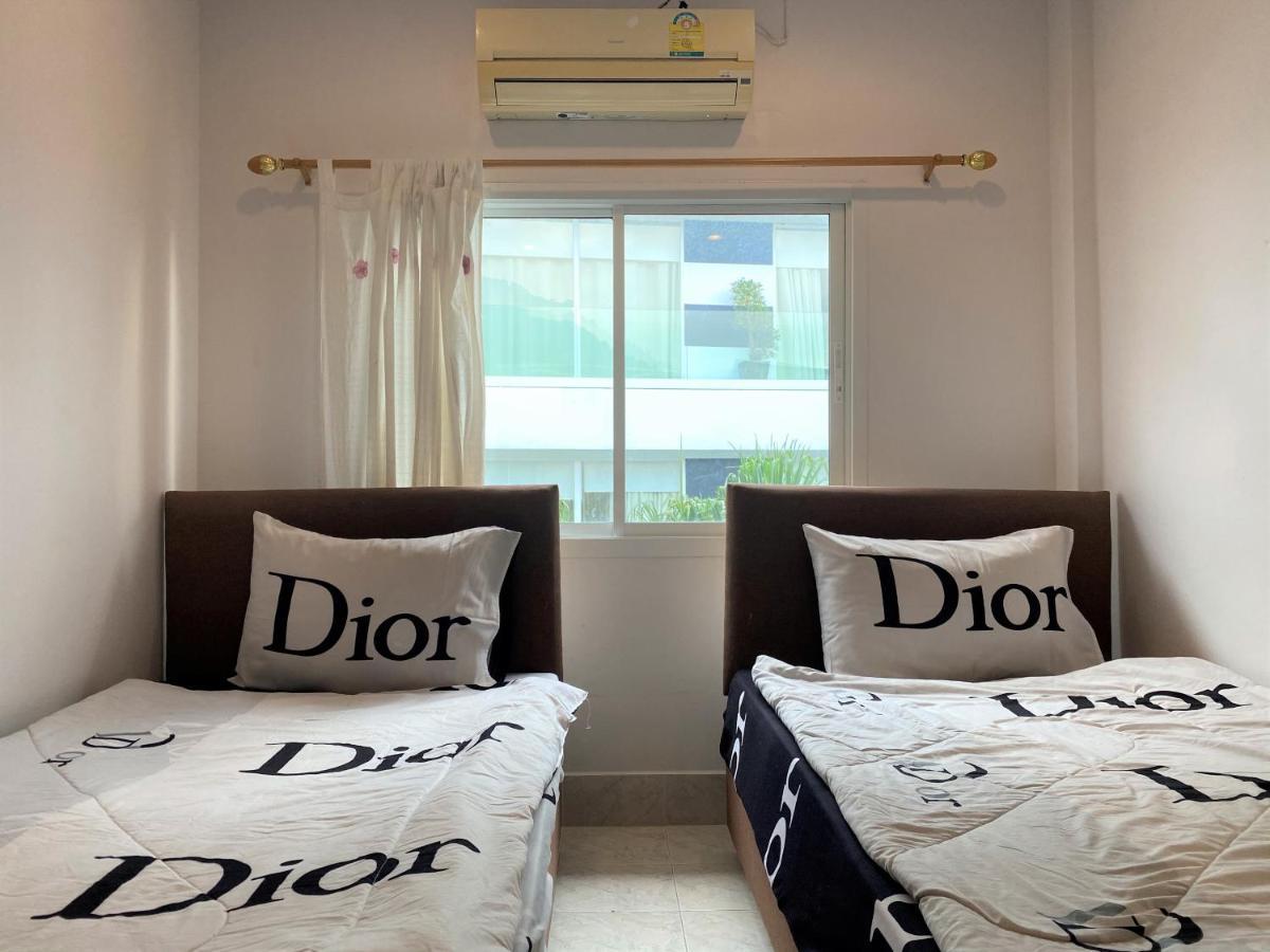 Som Guesthouse Patong Dış mekan fotoğraf