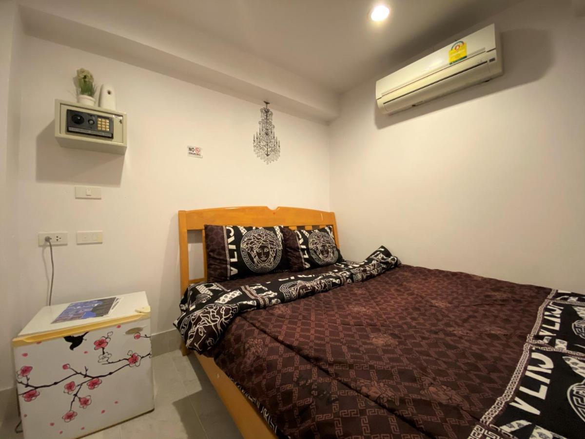 Som Guesthouse Patong Dış mekan fotoğraf