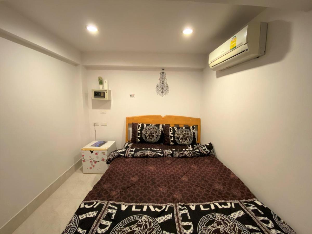 Som Guesthouse Patong Dış mekan fotoğraf