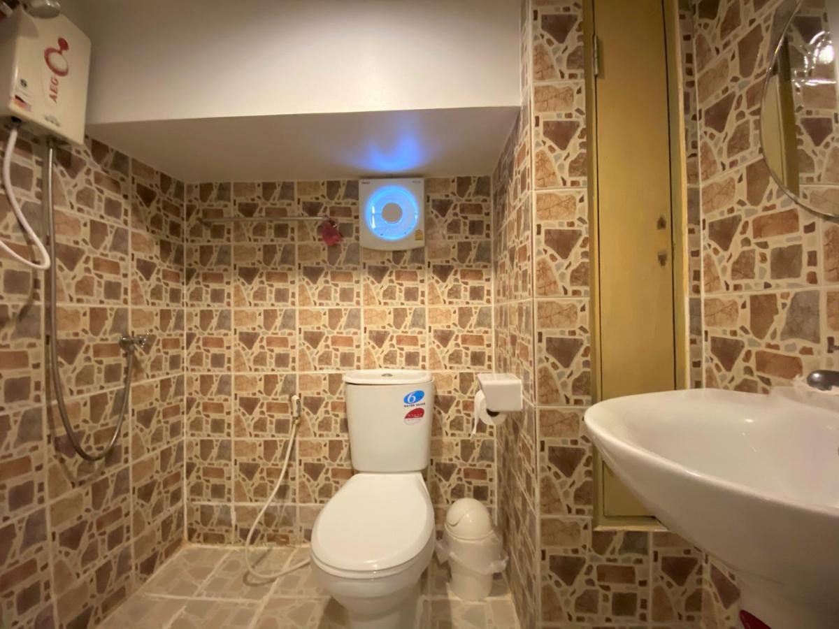 Som Guesthouse Patong Dış mekan fotoğraf