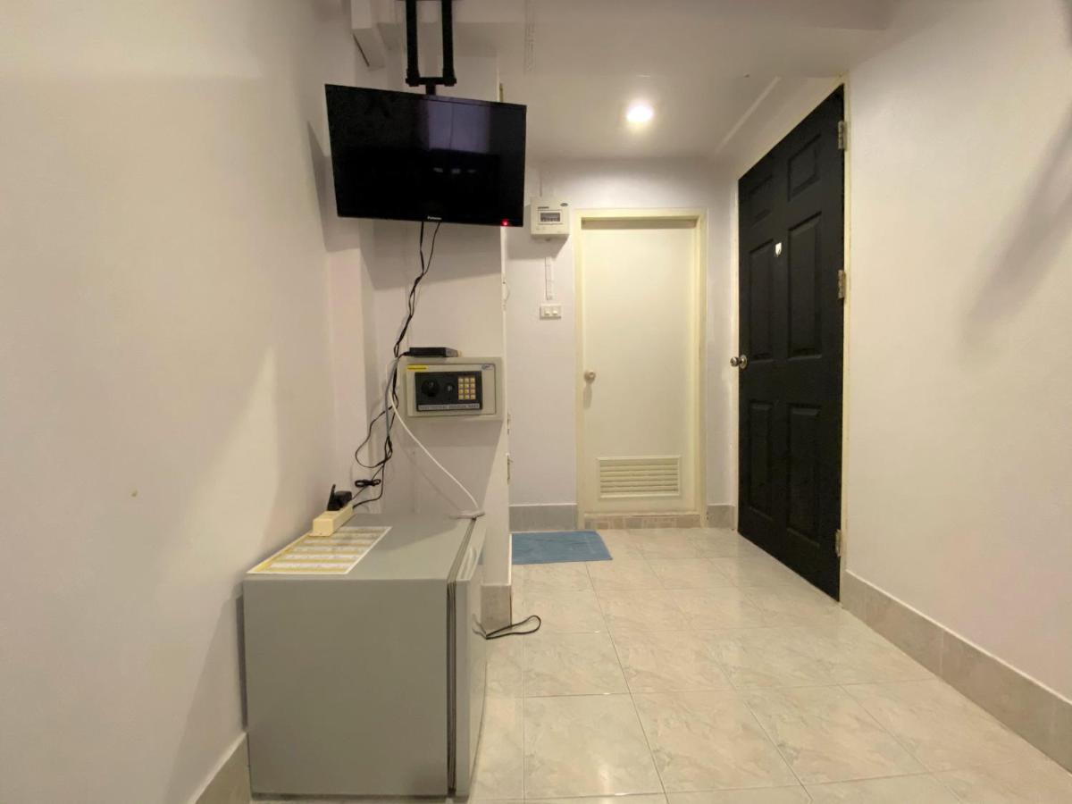 Som Guesthouse Patong Dış mekan fotoğraf
