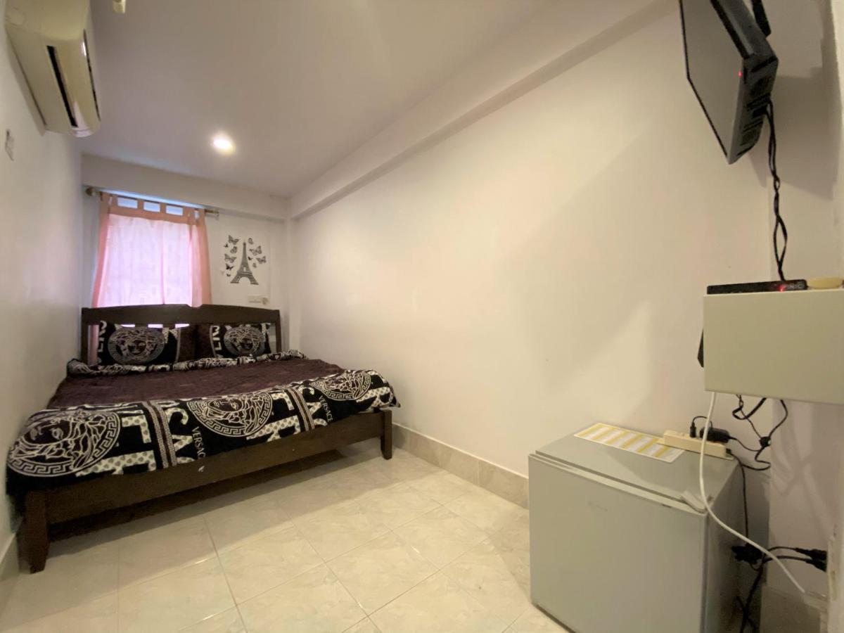 Som Guesthouse Patong Dış mekan fotoğraf